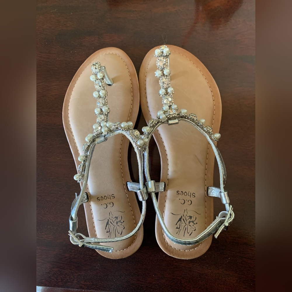 G C Shoes Rhinestone Embellished Flip Flops with Ankle Strap Size 7